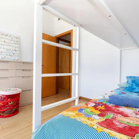 Appartement Chesa By Interhome