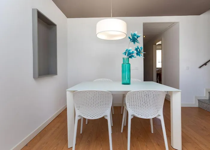 Chesa By Interhome شقة